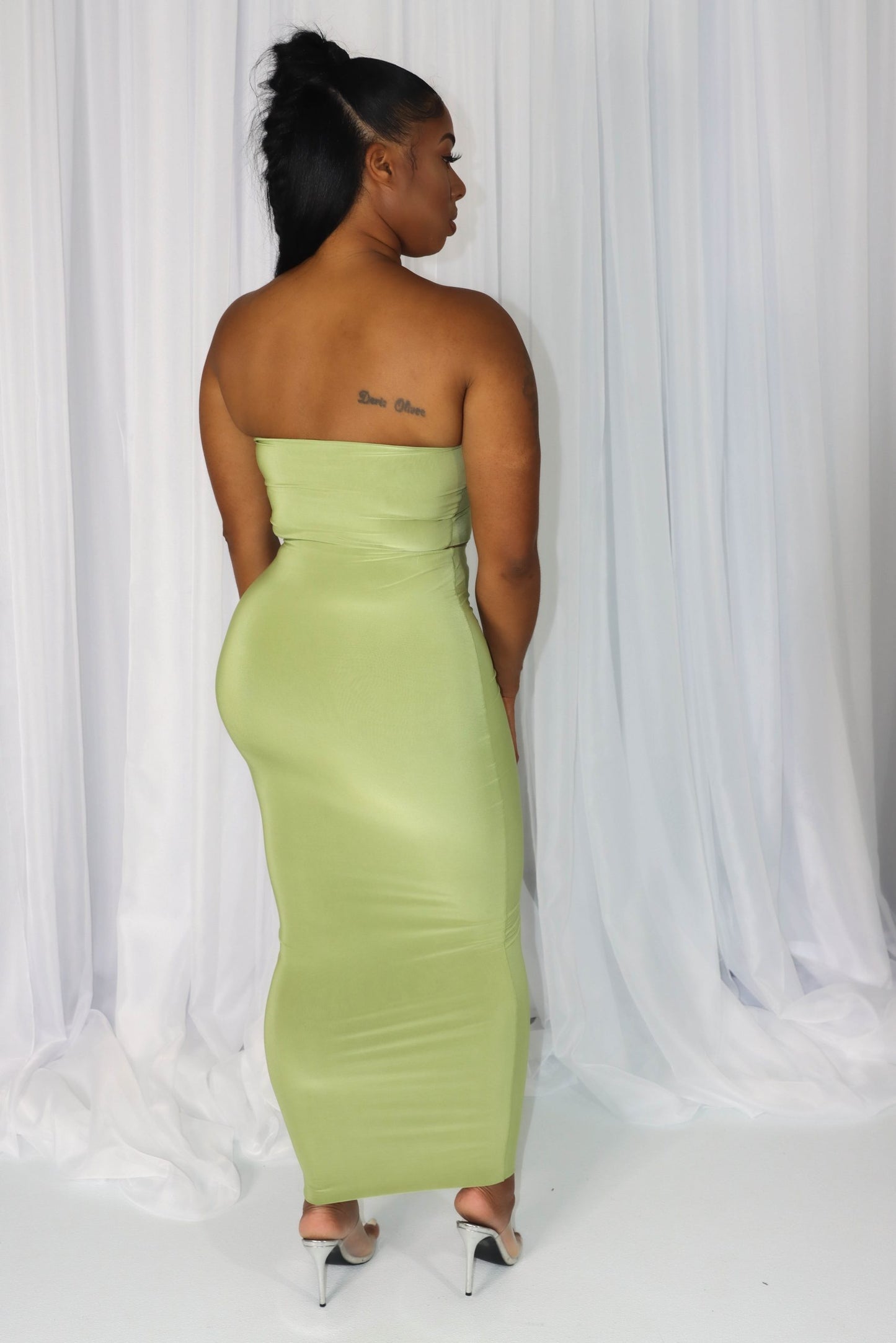 One In A Million Set in Pea Green
