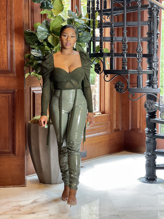 Acquainted Top